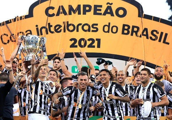Eduardo Vargas ha levantado tres títulos con el Atlético Mineiro en Brasil