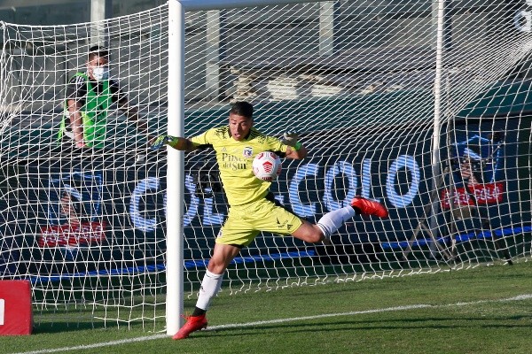 Cortés y el 2021 de Colo Colo, el coronavirus y Claudio Bravo.