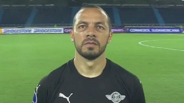 Carepato no logró acomodarse en Libertad y terminó saliendo del club con amargo sabor de boca.