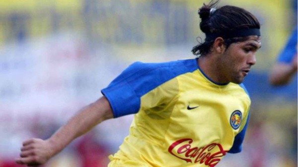 Reinaldo Navia tuvo dos momentos en el América de México