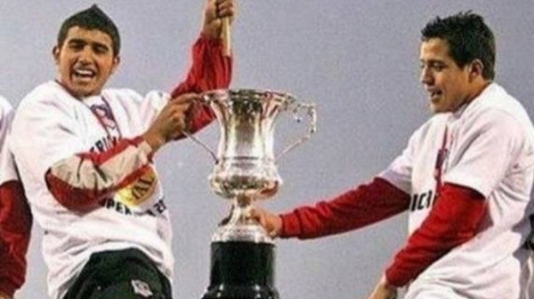 Alexis Sánchez y Arturo Vidal fueron dos veces campeones con Colo Colo