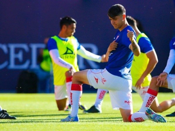 Ángelo Araos se estrenó con el Necaxa en su primer amistoso oficial y aportó con una asistencia. Foto: Necaxa