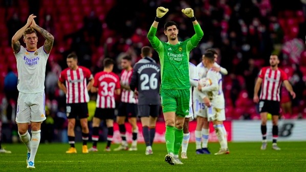 Courtois se perderá el próximo partido del Real Madrid. (Foto: Getty Images)