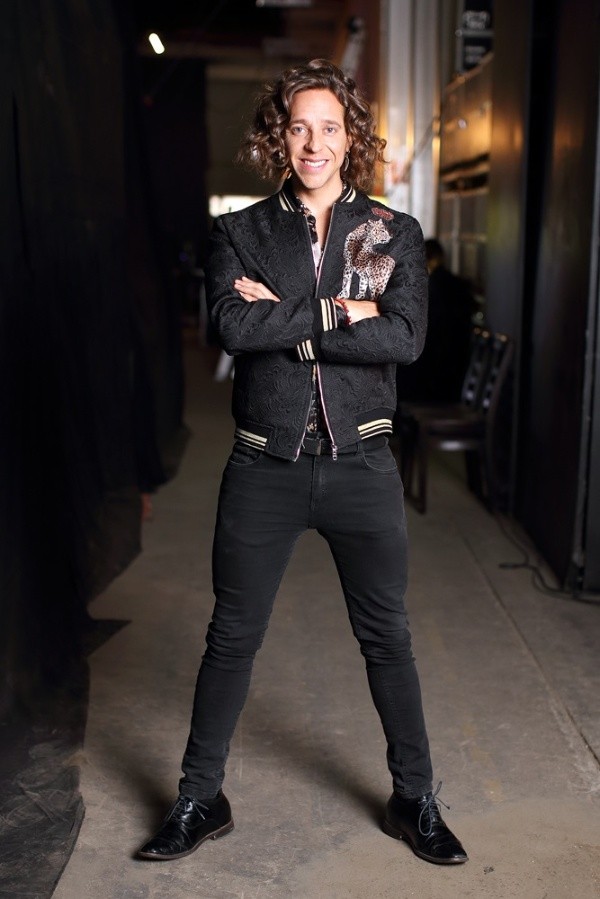 Matías Vega se incorpora a Aquí se Baila.(2)