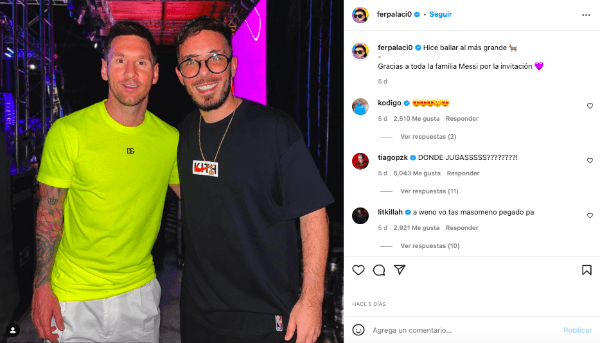El DJ Fer Palacio seguramente jamás imaginó que subir una foto con Lionel Messi a su Instagram le iba a significar recibir duros insultos. (Foto: Captura Instagram)