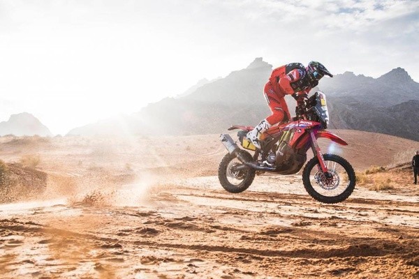Quintanilla es segundo en las motocicletas (Dakar)