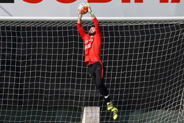 El ex arquero de la selección chilena, Paulo Garcés, piensa en colgar los guantes.