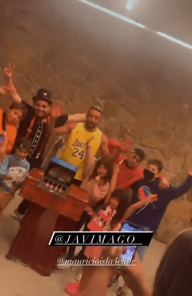 Isla disfruta de las actividades en familia. Foto: Instagram.