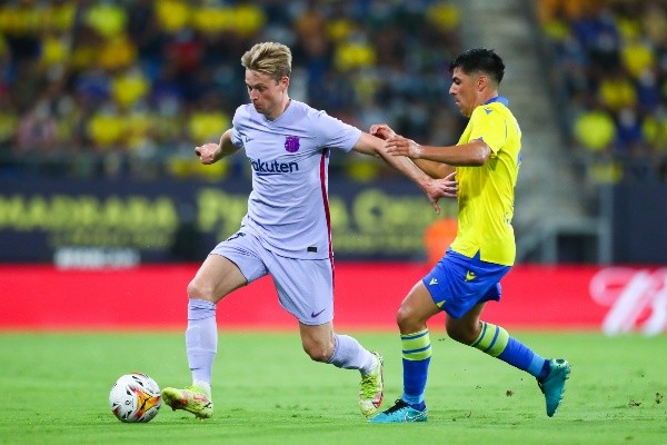 Tomás Alarcón ha podido sumar minutos y mostrar su condiciones con la camiseta del Cádiz en La Liga de España. (Foto: Getty)