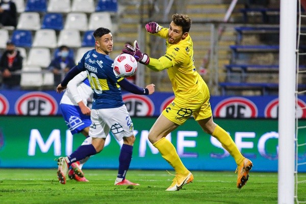 Franco Torgnascioli debió ser operado en el inicio de sus vacaciones. Se desconoce cuándo puede volver a las canchas. Foto: Agencia Uno
