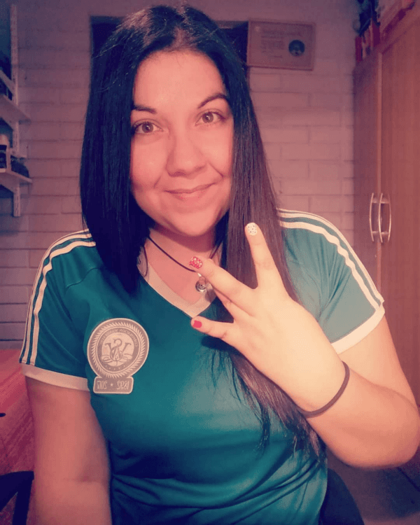 Angélica es una wanderina de corazón y quiere lo mejor para el equipo y su hinchada.