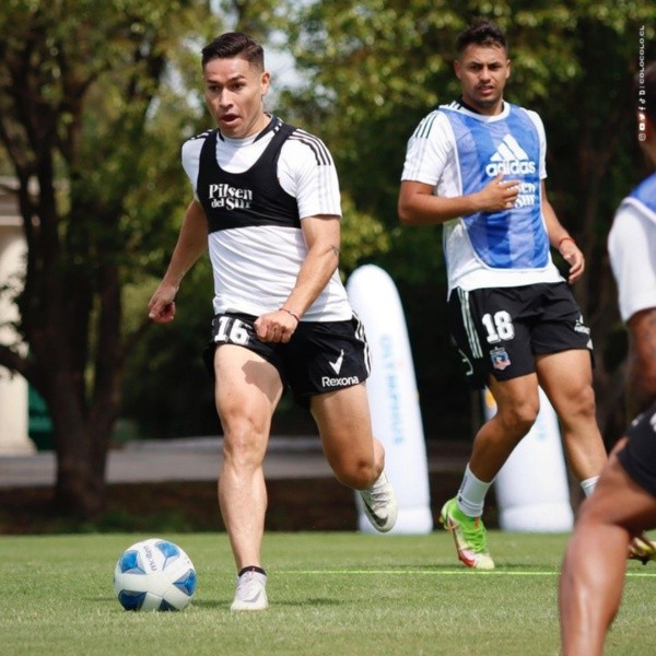 Óscar Opazo es el primer goleador del 2022 para Colo Colo. (Foto: Colo Colo)