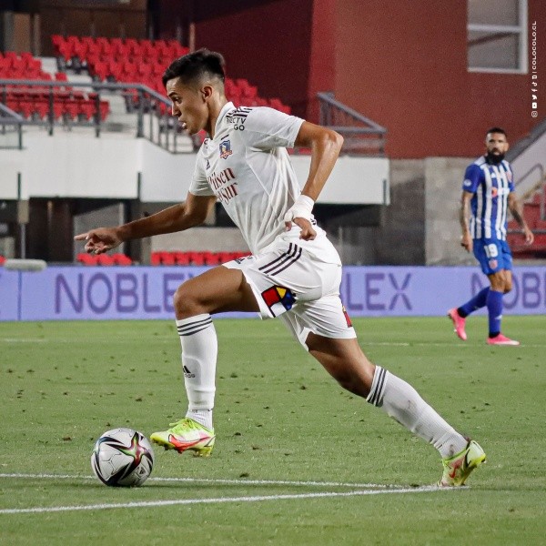Pablo Solarituvo un gran primer tiempo en el Superclásico. Foto: Colo Colo