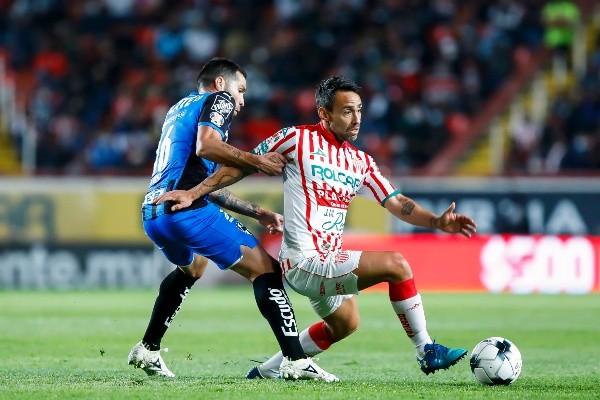 Jorge Valdivia fue titular y hasta tuvo su gol, pero finalmente se quedó con las ganas. Foto: Getty Images