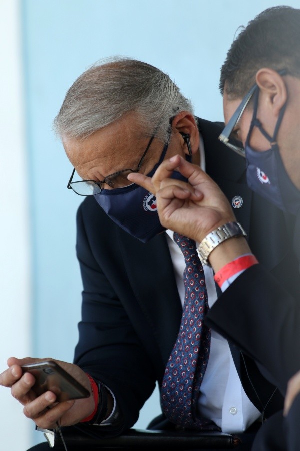 Castrilli está conforme con lo realizado por los árbitros chilenos. Foto: Agencia Uno.