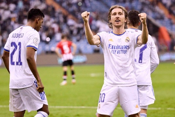 Luka Modric abrió el marcador con un auténtico golazo. (Foto: @RFEF)