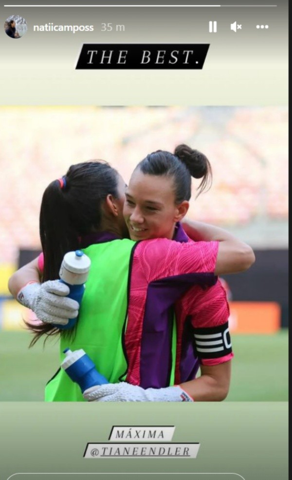Natalia Campos y su saludo a Tiane Endler. (Instagram)