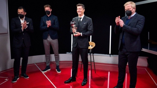Lewandowski gana el The Best por segunda vez seguida | Foto: Twitter.