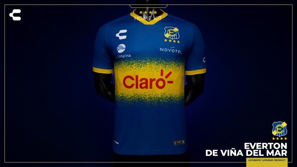 La nueva camiseta titular de Everton 2022.