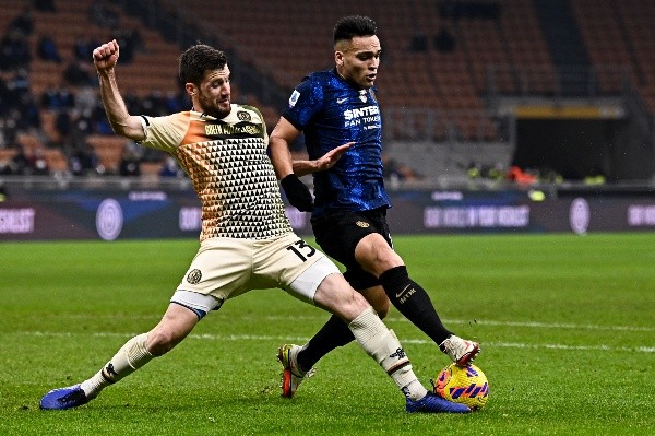 Lautaro Martínez recibe críticas por no anotar en tres partidos