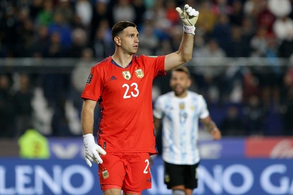 Emiliano Martínez reconoce que el juego ante Chile será complicado. (Foto: Getty Images)