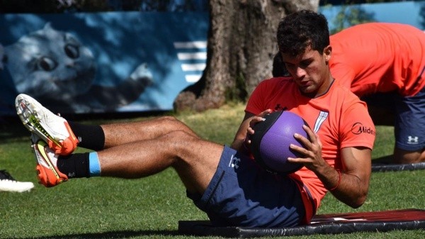 Saavedra regresa a las practicas de la UC tras superar el covid.