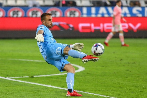 Peranic no la tendrá fácil en la UC con Sebastián Pérez a nivel de selección.