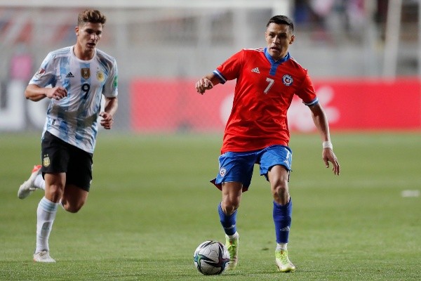 Alexis desapareció en el segundo tiempo, según Patricio Yáñez