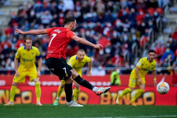 Cádiz cayó en un duelo directo vital para salvarse del descenso. (Foto: Getty Images)
