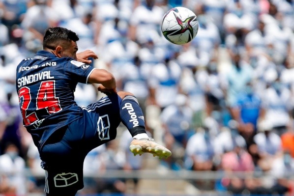 Sandoval vivió duros momentos junto a la U luchando por mantener la categoría.