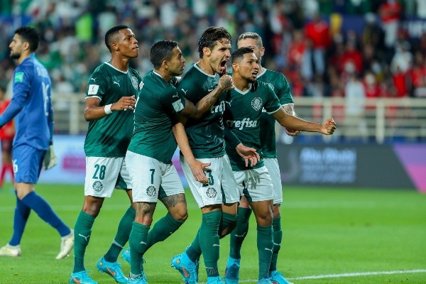 Palmeiras se llevó la victoria de la mano de un gran Dudu. (Foto: Getty Images)