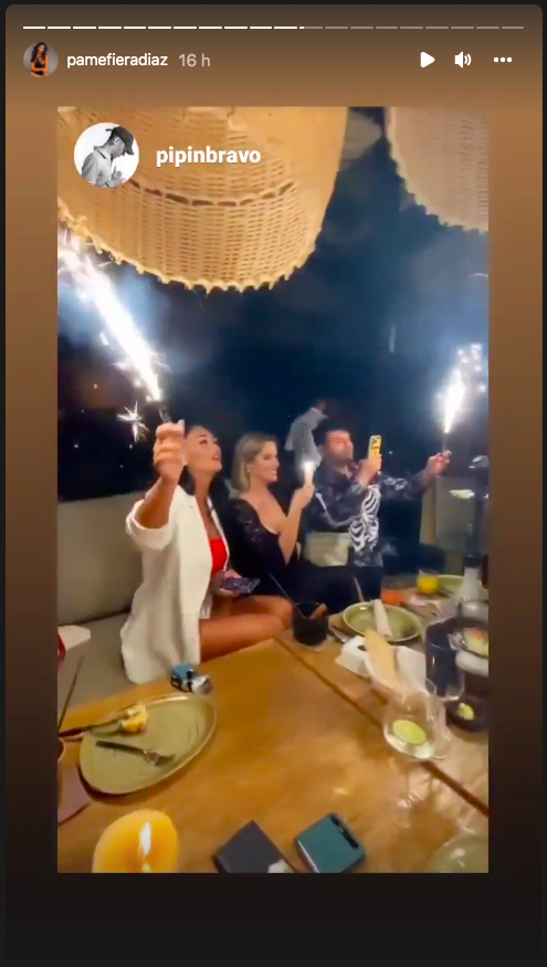 Pamela Díaz y Gala Caldirola terminaron carreteando juntas en Cancún.(2)