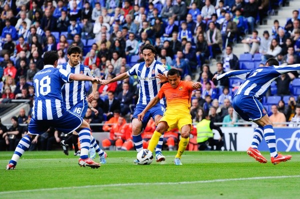 Alexis Sánchez marcó un tremendo golazo ante Espanyol. (Foto: Getty Images)