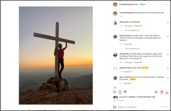 Luz Valdivieso y Claudio Castellón viven cita romántica esperando la luna.(1)