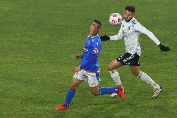 Audax y Colo Colo juegan a las 18:00 horas.