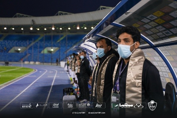 José Luis Sierra sigue remontando puntos