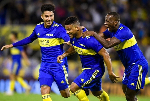Un golazo de Frank Fabra selló el triunfo de Boca Juniors ante Rosario Central. Foto: Getty Images