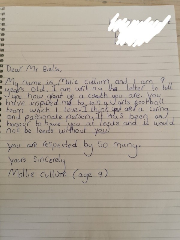 La carta de Mollie Cullum a Marcelo Bielsa. (Foto: Twitter LeedsArg_)