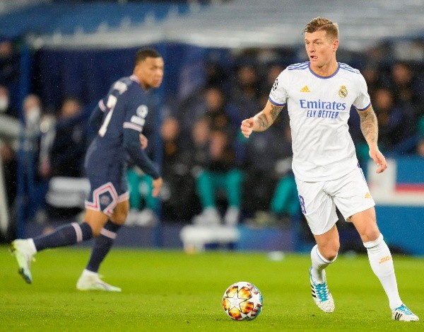 Toni Kroos sería una baja más que sensible para Real Madrid. (Foto: Getty Images)
