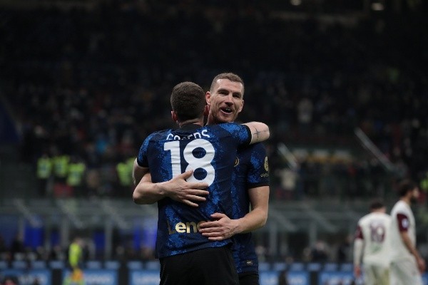 Dzeko se anotó con un doblete para cerrar la goleada. Foto: Inter