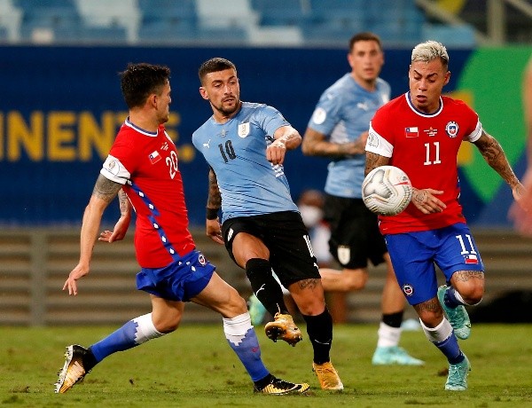 Uruguay visitará a Chile por la última fecha de las eliminatorias a Qatar 2022: lista de reservados por el DT Diego Alonso.
