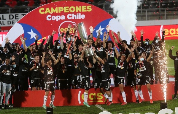 Colo Colo es el actual bicampeón de la Copa Chile. El Cacique defenderá la corona y buscará el tri este 2022. Foto: Agencia Uno