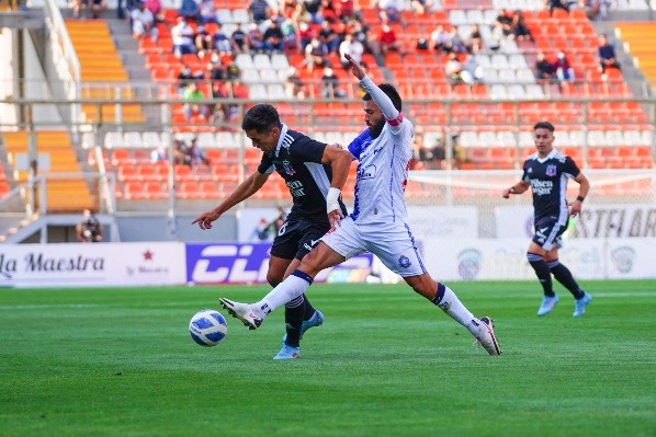 Colo Colo celebra el triunfo contra Antofagasta y Gustavo Quinteros reconoce que recibiría a Mauricio Pinilla. (Foto: Guille Salazar/RedGol)