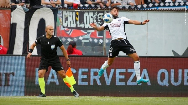 Jeyson Rojas es el juvenil que más minutos Sub 21 suma en Colo Colo este 2022. Con 165, lidera la lista. Foto: Comunicaciones Colo Colo