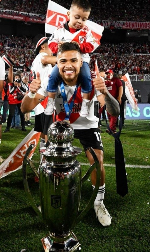 Paulo Díaz celebrando el título de la liga el año pasado (Instagram)
