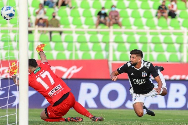 Amor anotó un gol en La Cisterna contra Palestino (Agencia Uno)