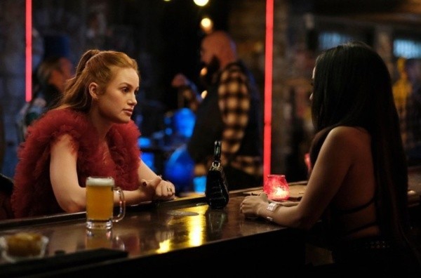 Fotos promocionales de Madelaine Petsch como Cheryl Blossom en el capítulo 7 de la sexta temporada de Riverdale | Foto: The CW