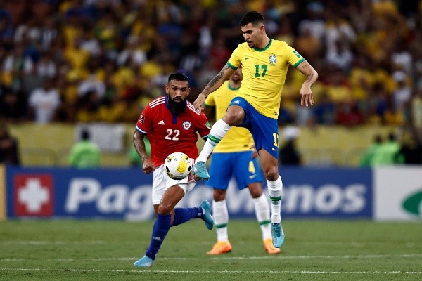 La Roja no pudo ante Brasil: la tristeza de Joaquín Montecinos y la selección chilena.