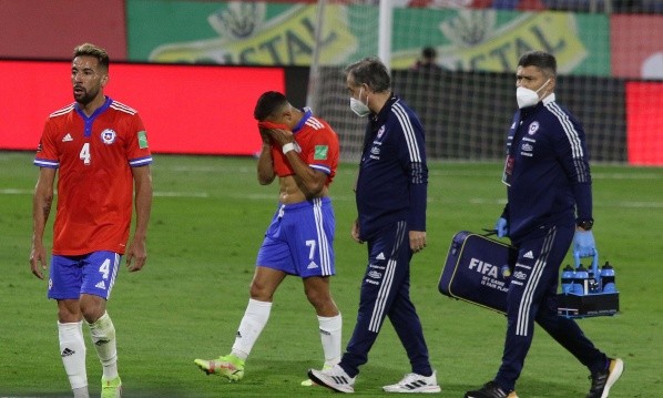 La Roja debe aferrarse a un milagro para ver si la mínima posibilidad que tienen de estar en Qatar 2022 se materializa. (Foto: Agencia Uno)