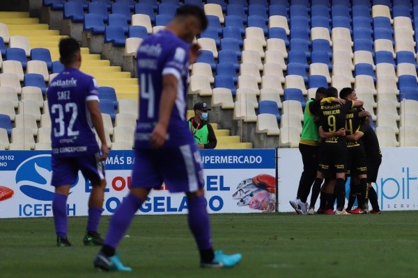 Fernández Vial se quedó con un agónico triunfo en el último clásico de la ciudad de Concepción en 2021. (Foto: Agencia Uno)
